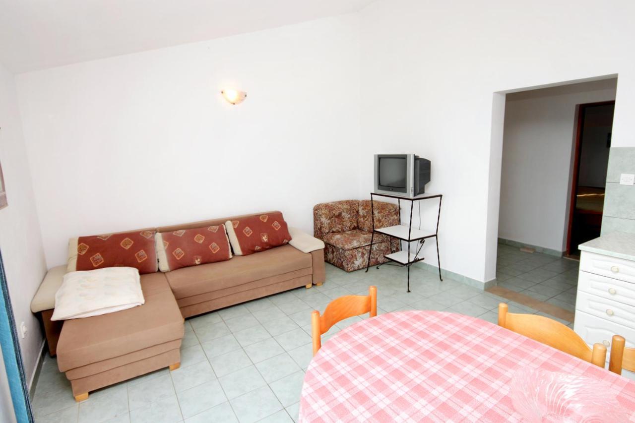 Apartments By The Sea Zavalatica, Korcula - 247 Exterior photo